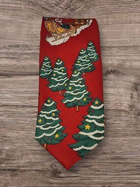 Christmas NeckTie Holiday Traditions Red Color NEW TIE